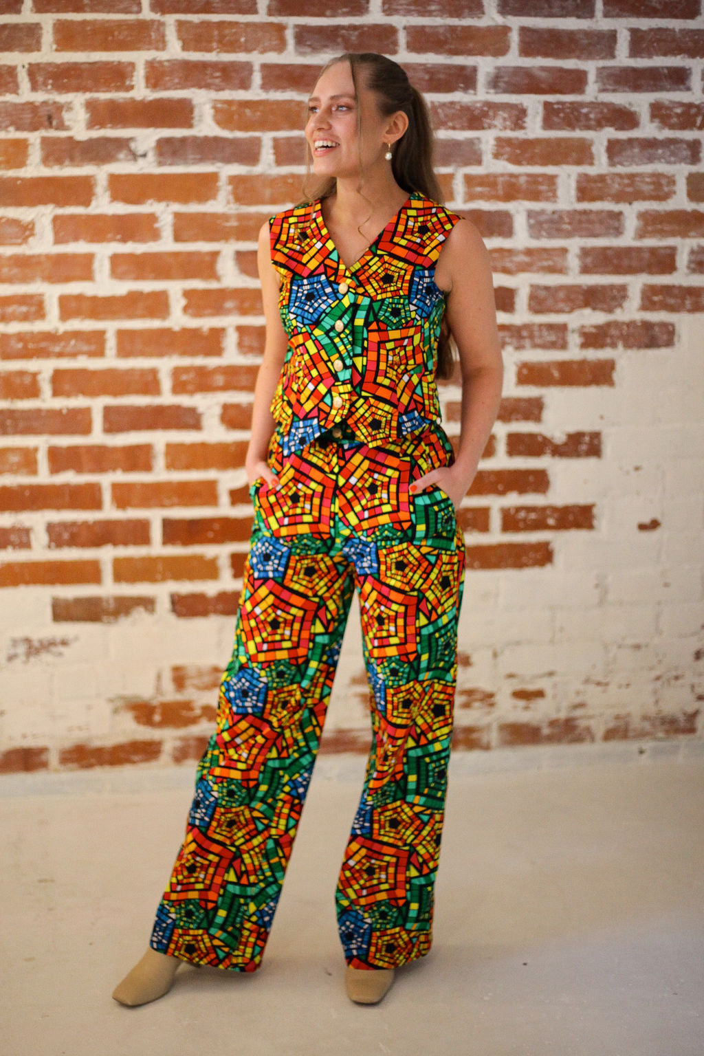 Fabrics (kitenge and ankara), several colors