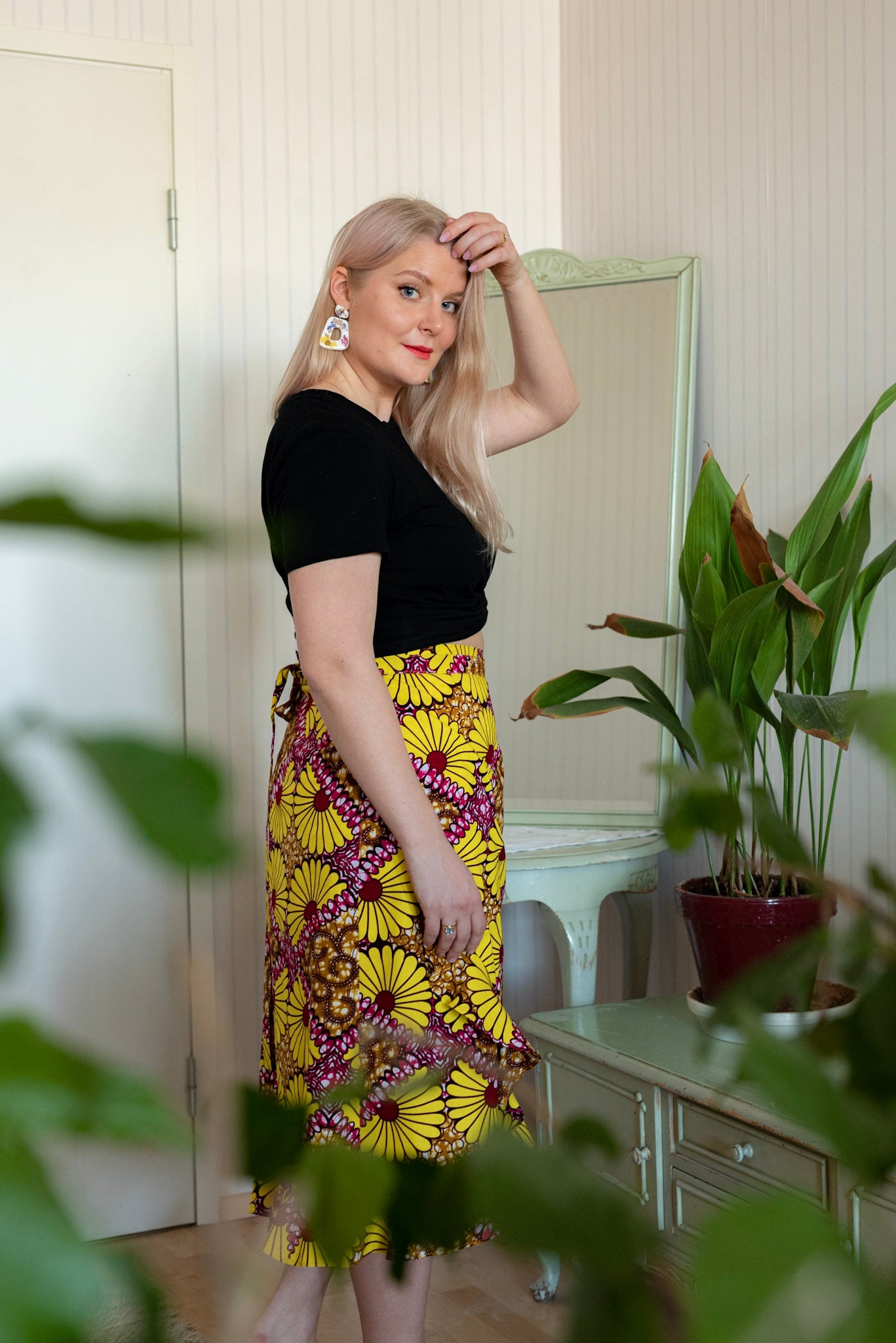 Floral Sheila Earrings (multiple colors)