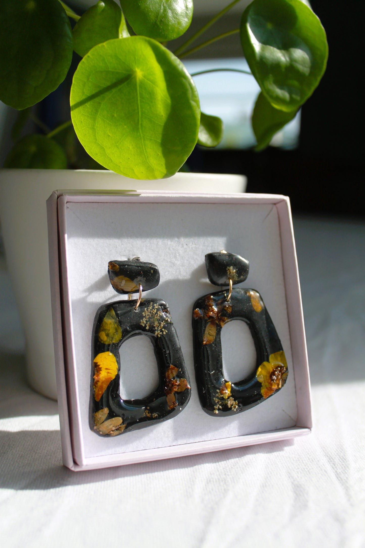 Floral Sheila Earrings (multiple colors)