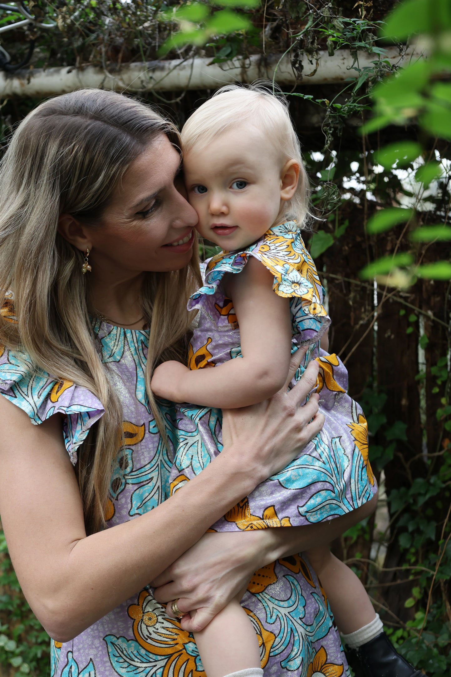 Dora Mekko violetti-oranssi-glitter S