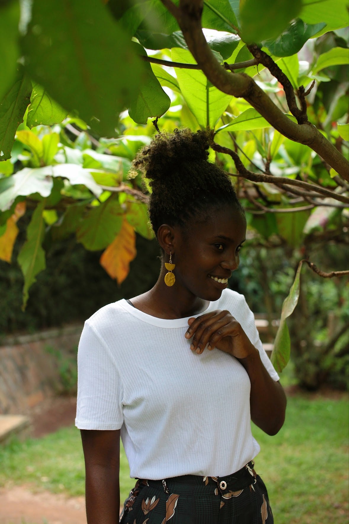 Victoria Earrings (multiple colors)