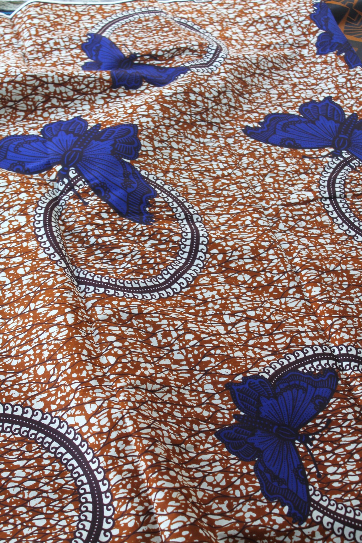 Fabrics (kitenge and ankara), several colors