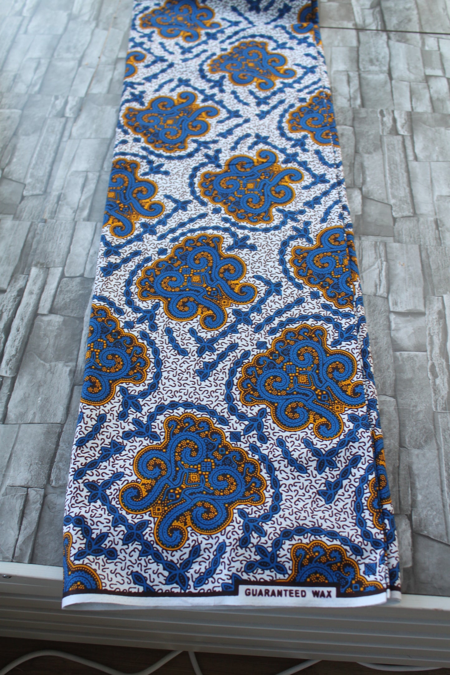 Fabrics (kitenge and ankara), several colors