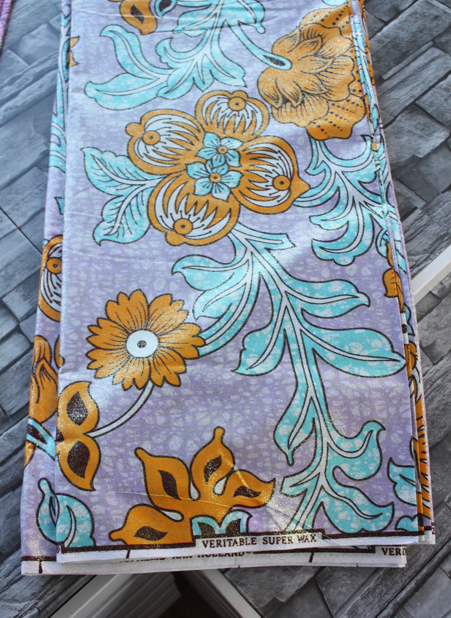Fabrics (kitenge and ankara), several colors