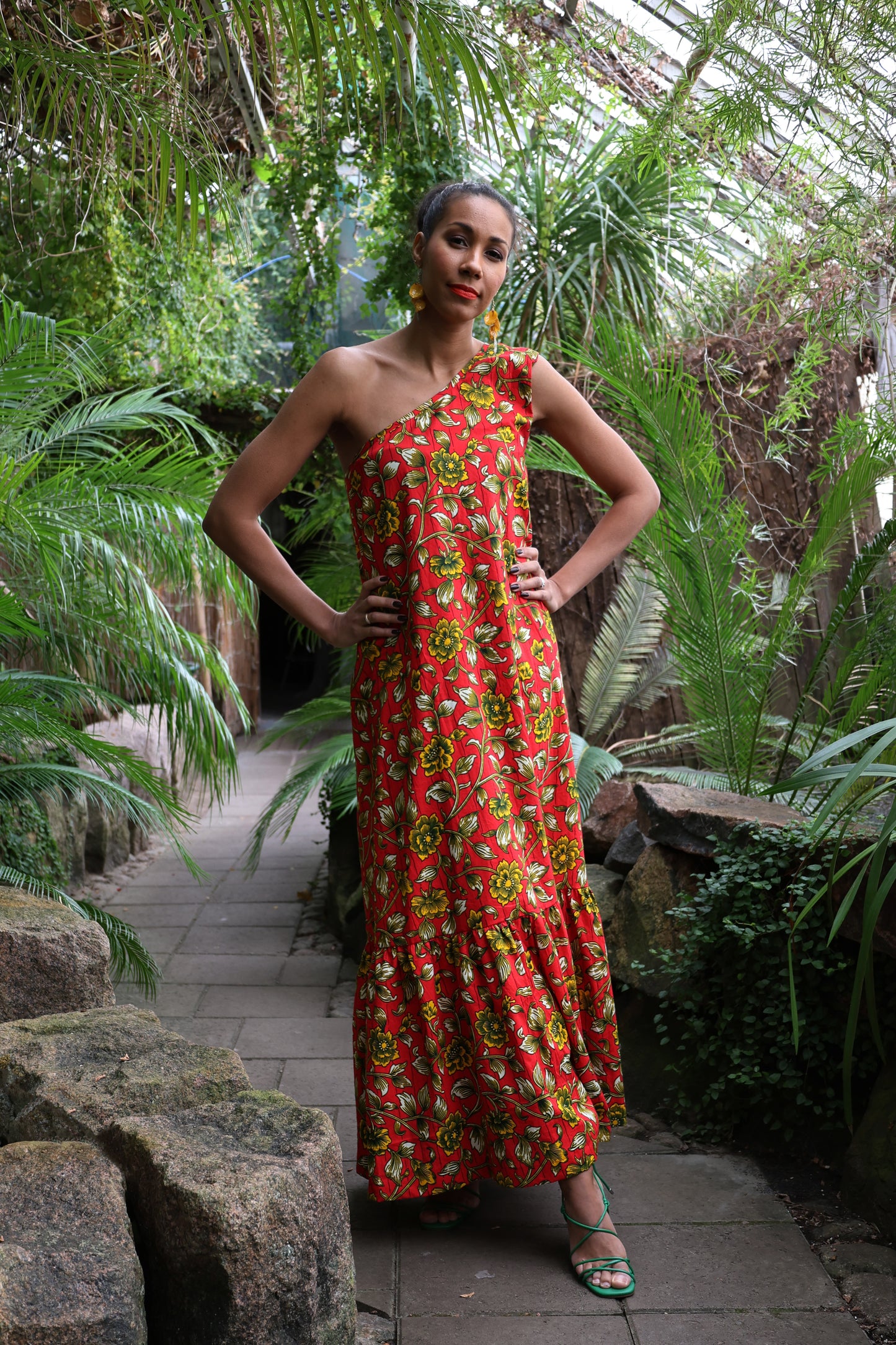 Imani One-Shoulder Maxi Dress (Multiple Colors)