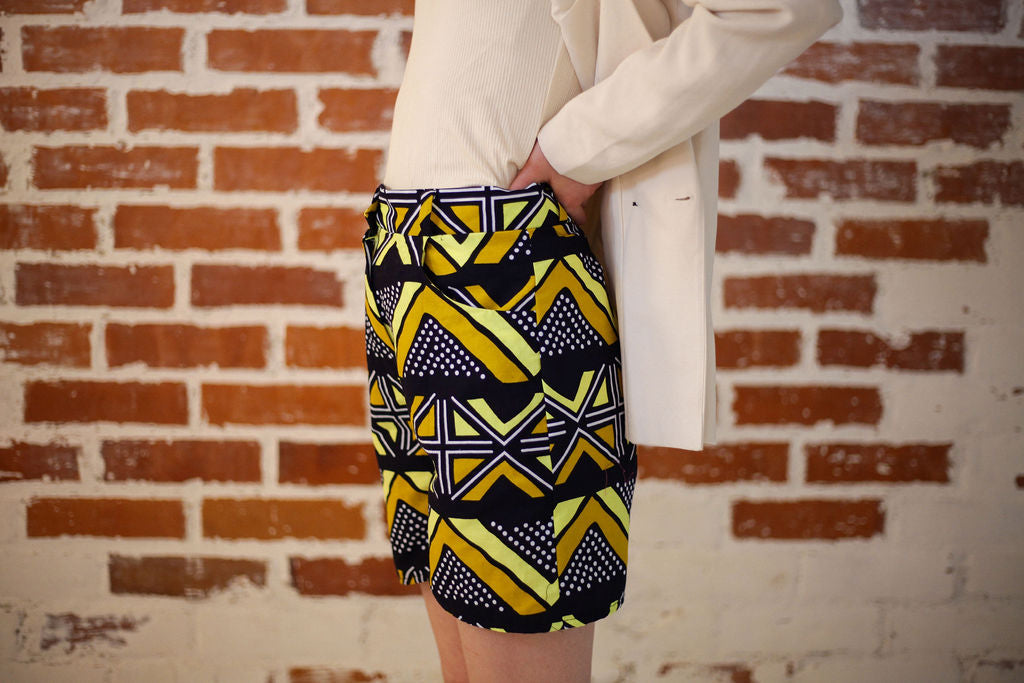 Jadele Shorts yellow-black