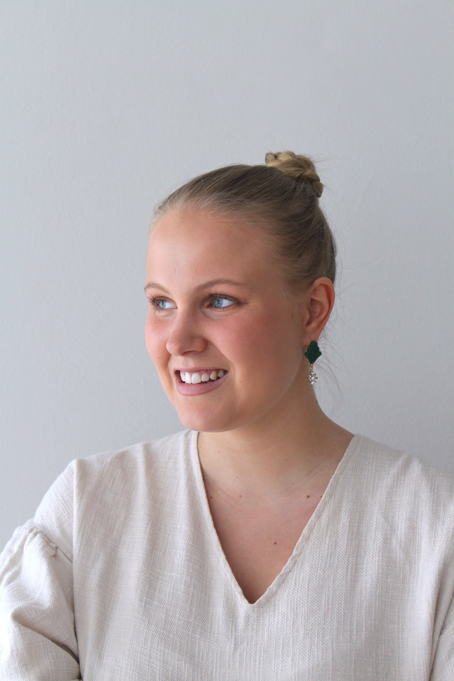 Malika Korvakorut (useita värejä)