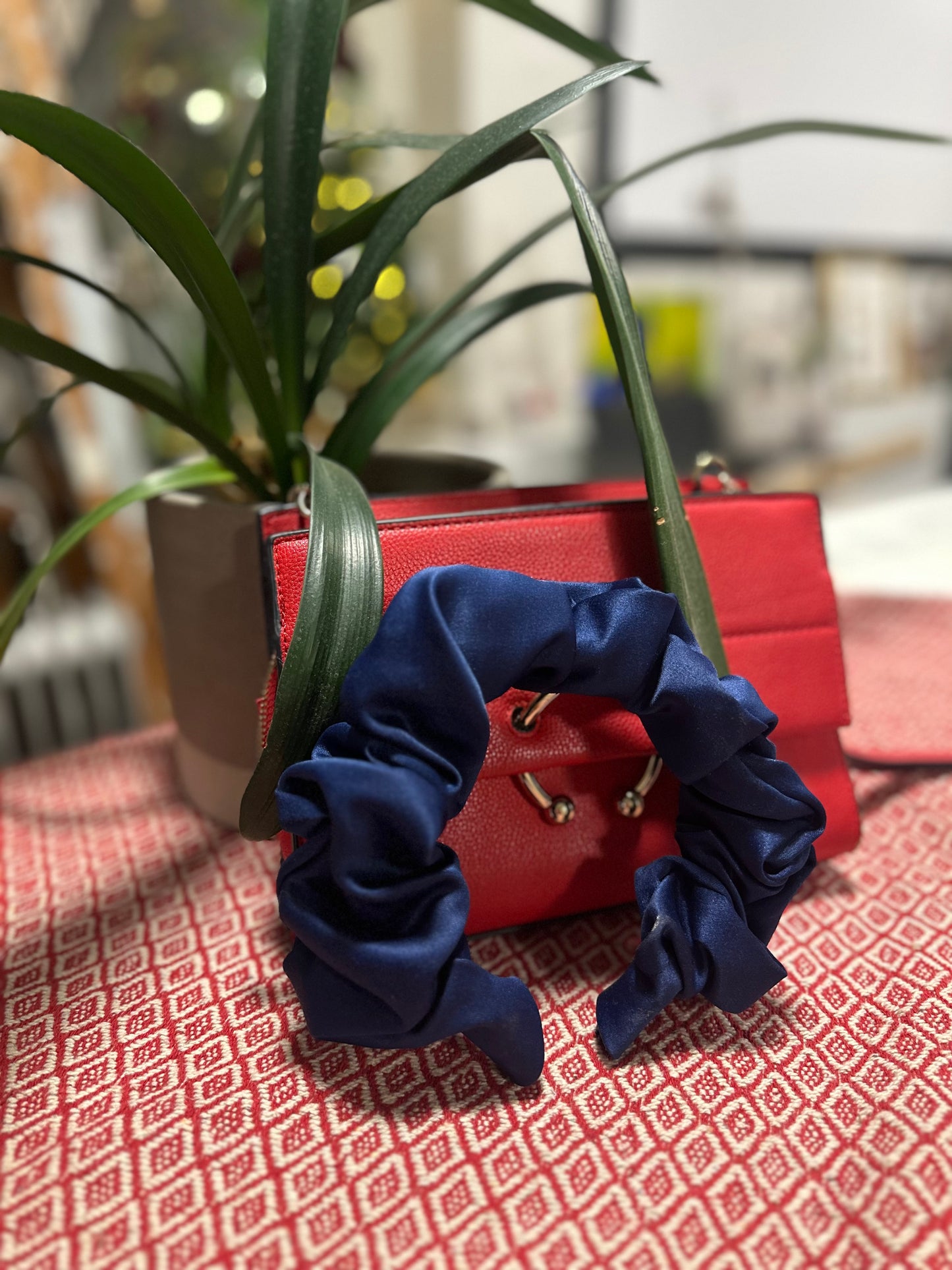 Scrunchiepanta Hiuspanta (useita värejä)