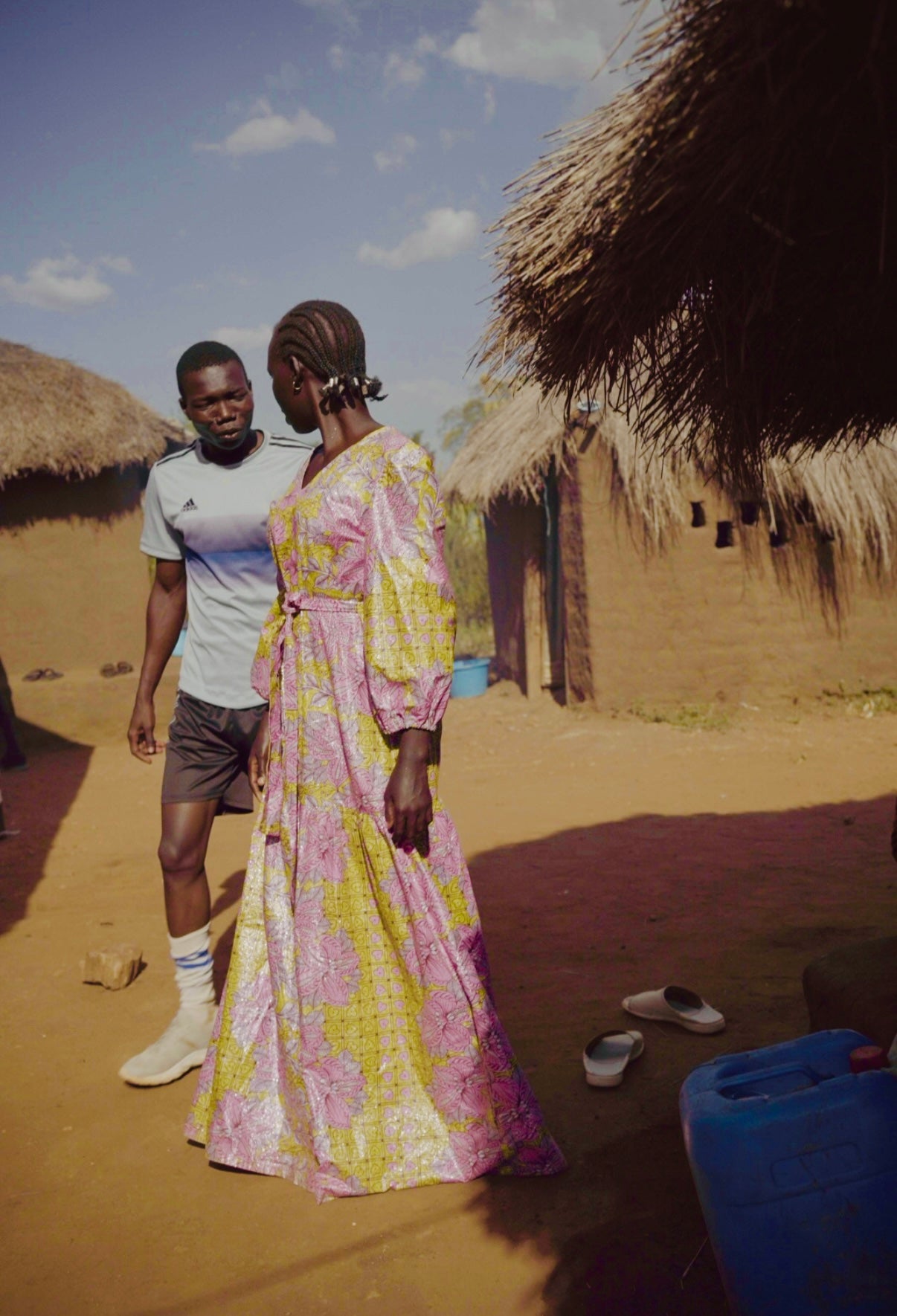 Raniesha Pitkähihainen Maximekko (useita värejä)