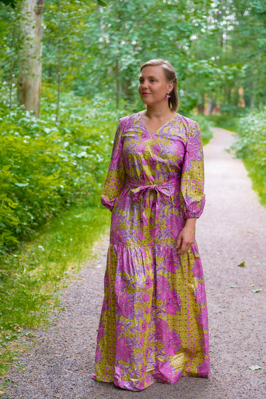 Raniesha Pitkähihainen Maximekko (useita värejä)
