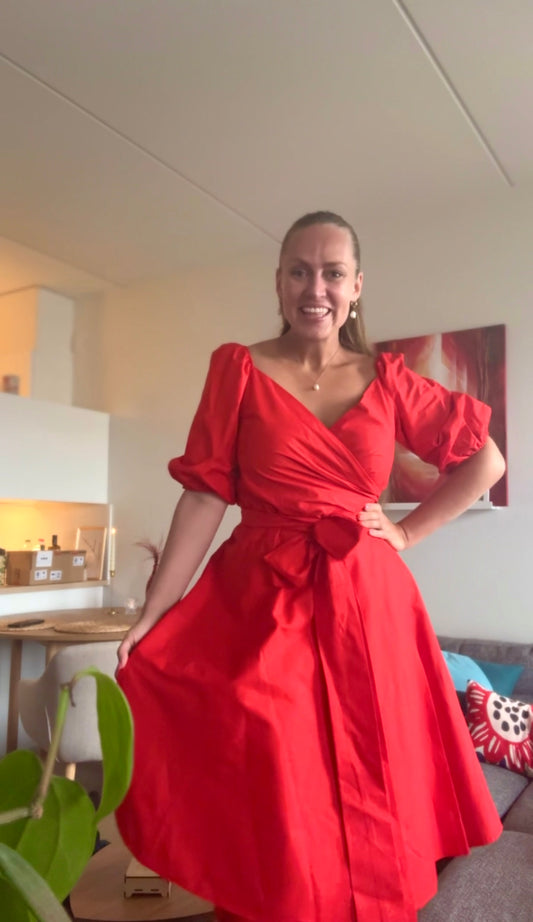 Sanel Kietaisumekko (useita värejä)