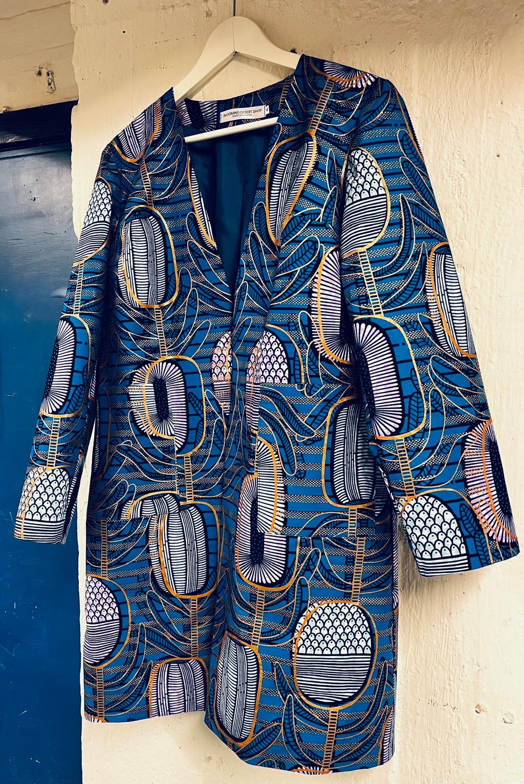 Fabrics (kitenge and ankara), several colors