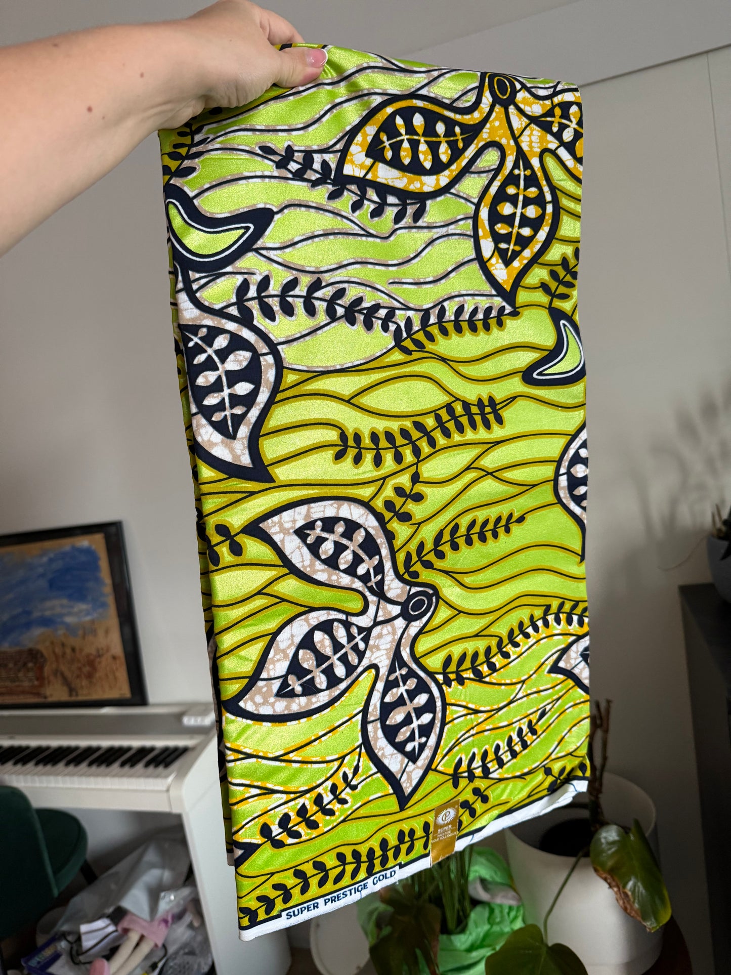 Fabrics (kitenge and ankara), several colors