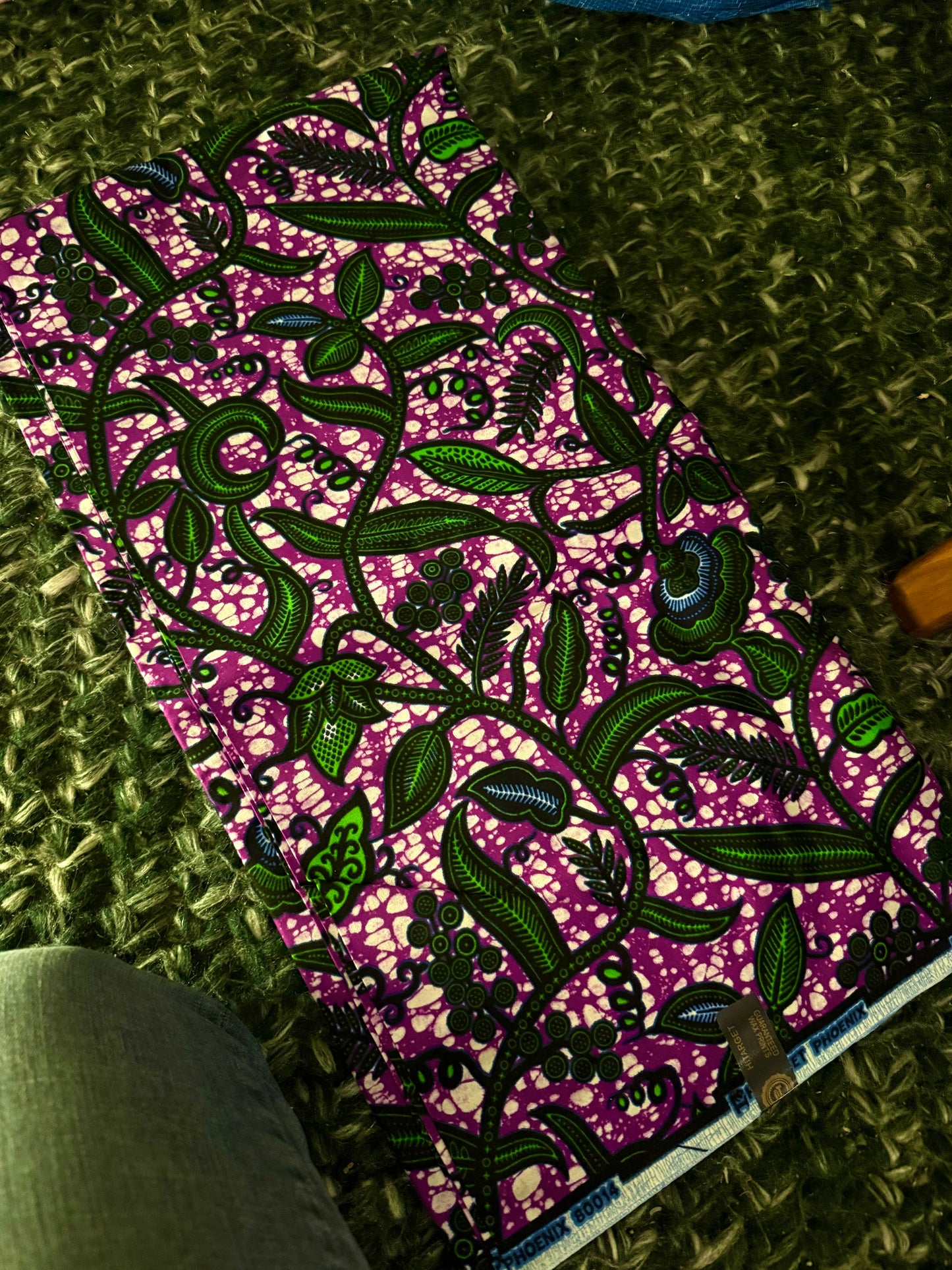 Fabrics (kitenge and ankara), several colors