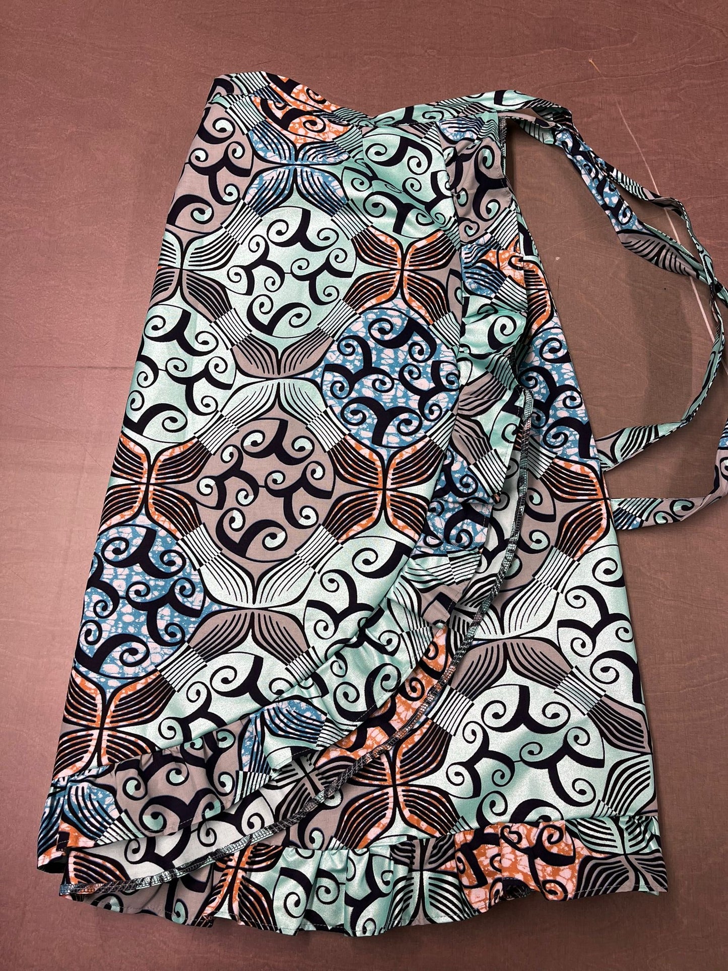 Fabrics (kitenge and ankara), several colors