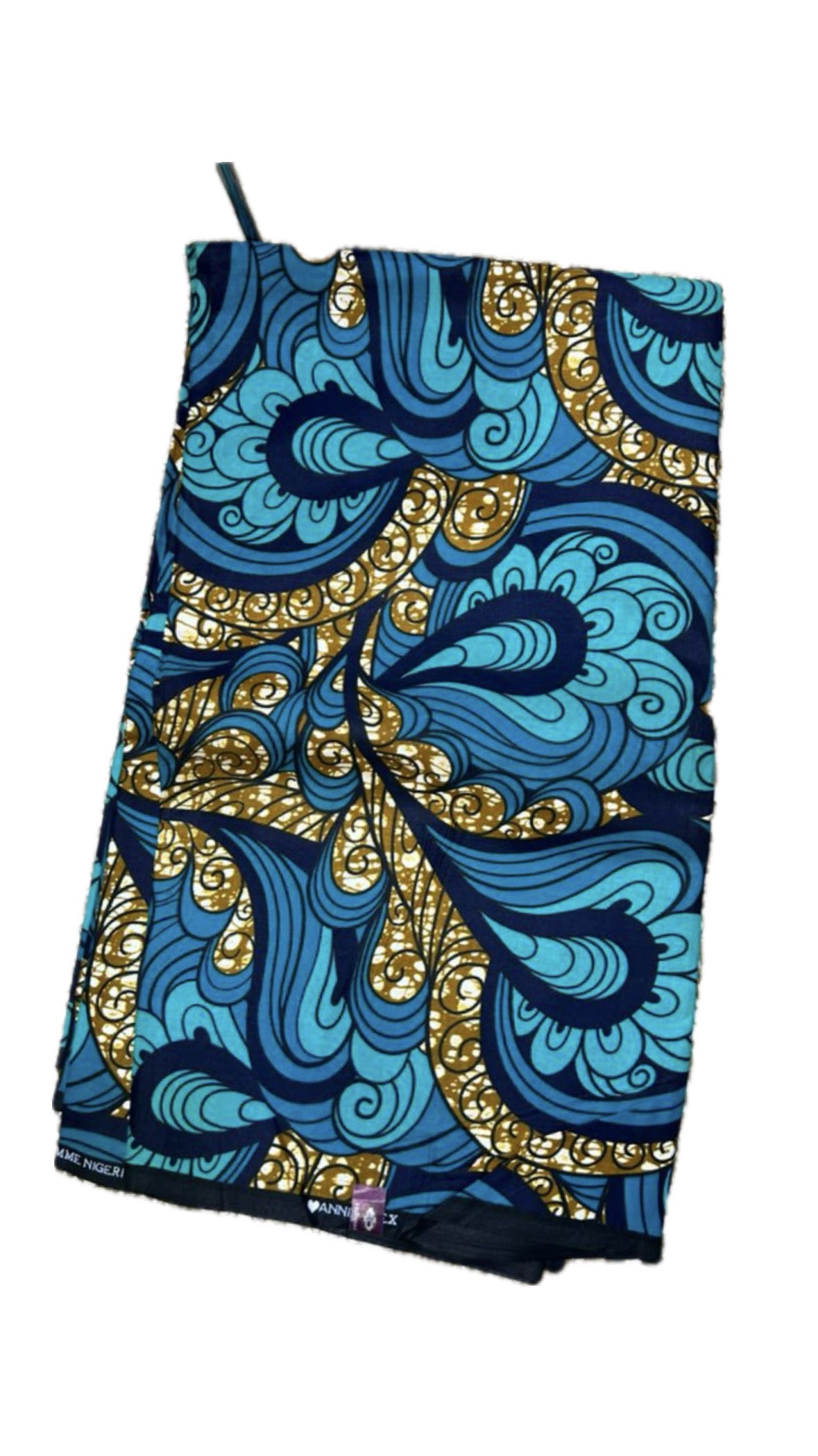Kankaat (kitenge ja ankara), useita värejä