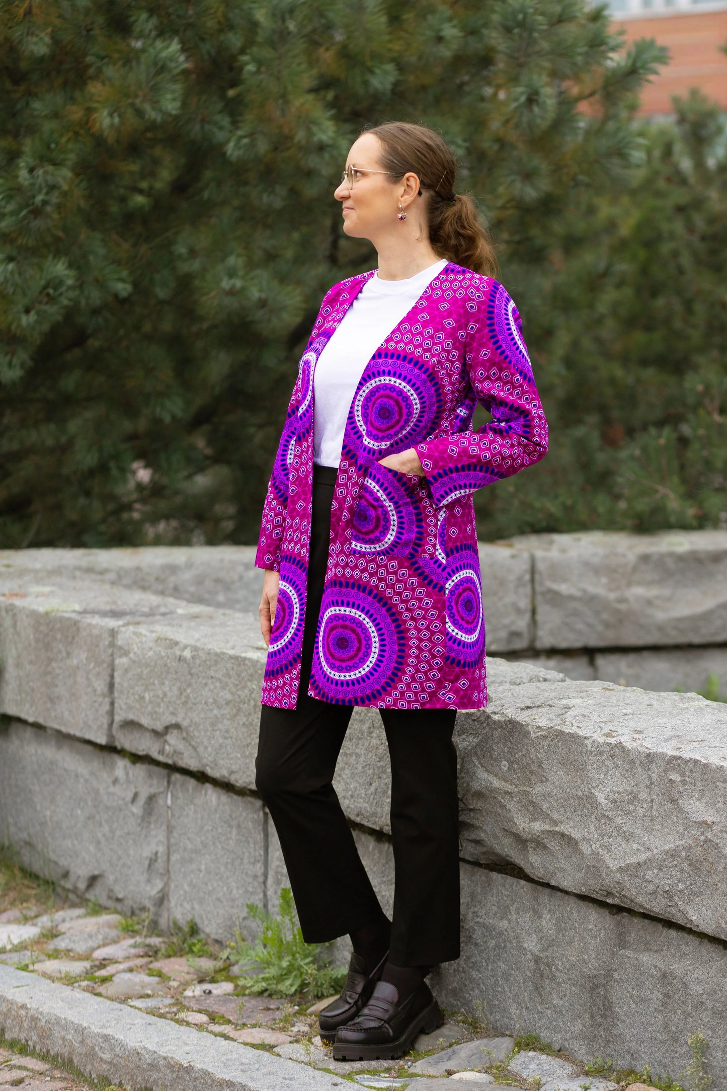 Esther Takki violetti M