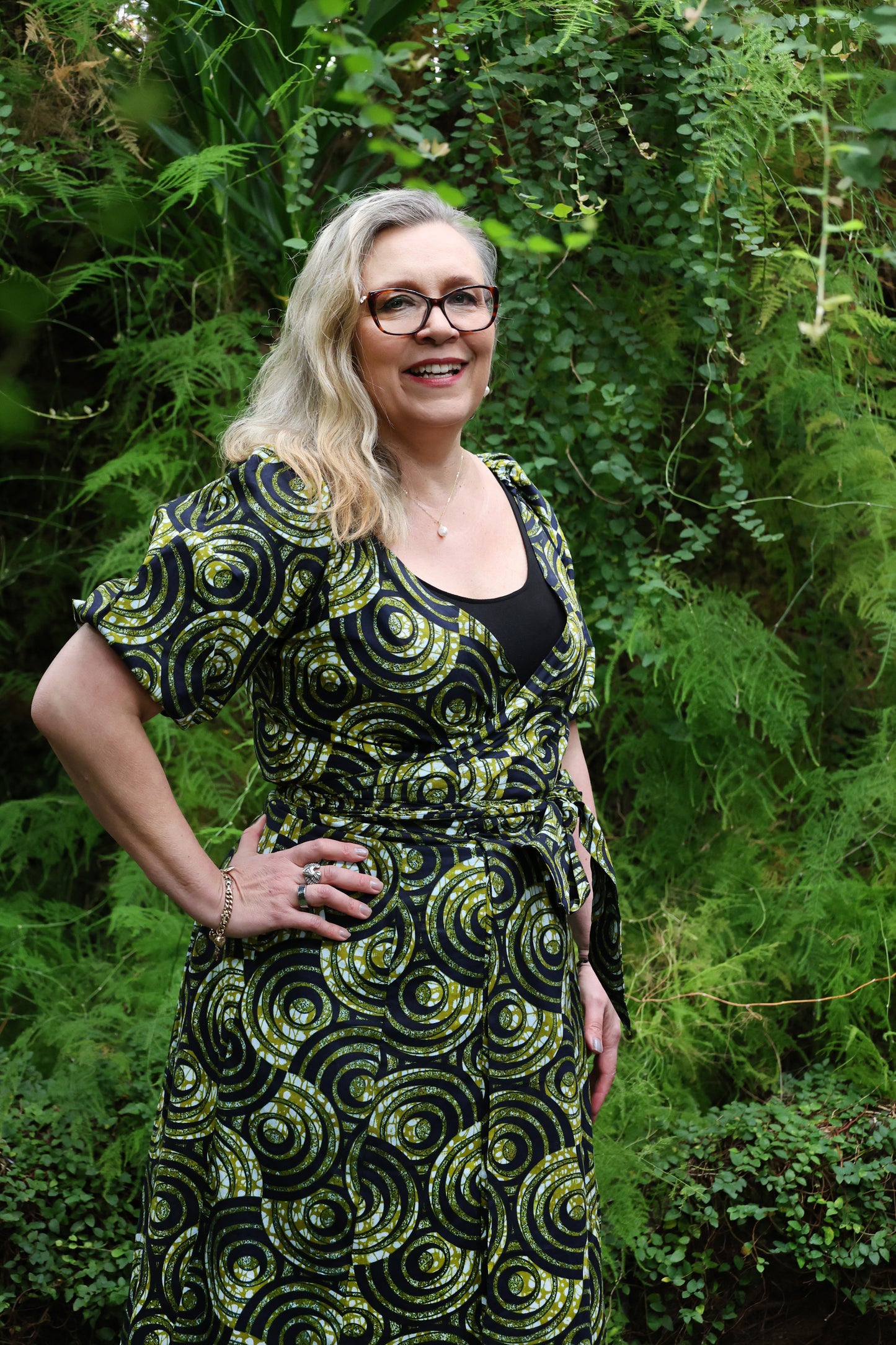 Sanel Kietaisumekko (useita värejä)